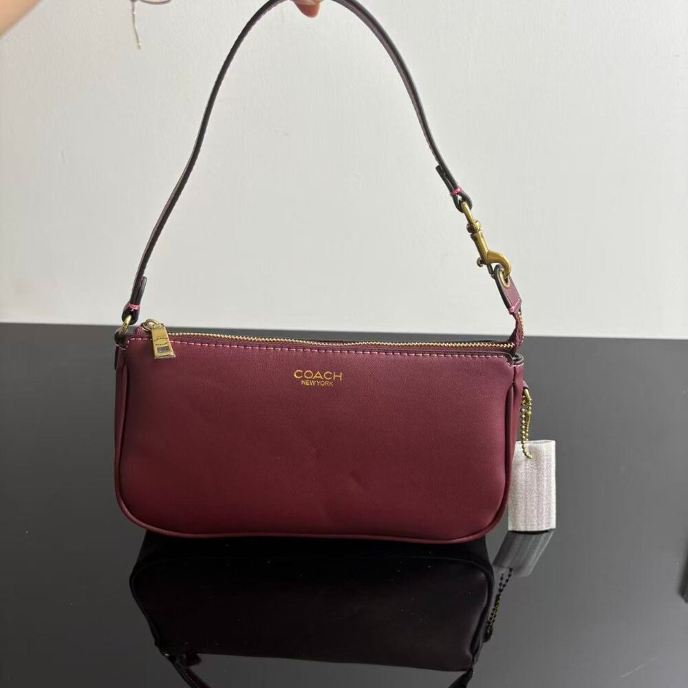COACH PLAZA monogrammed handbag, size 21*12*4.5cm